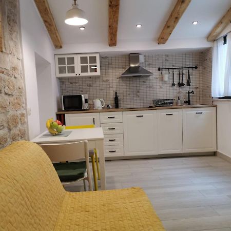 Studio App Dea In The Center Rovinj Kültér fotó