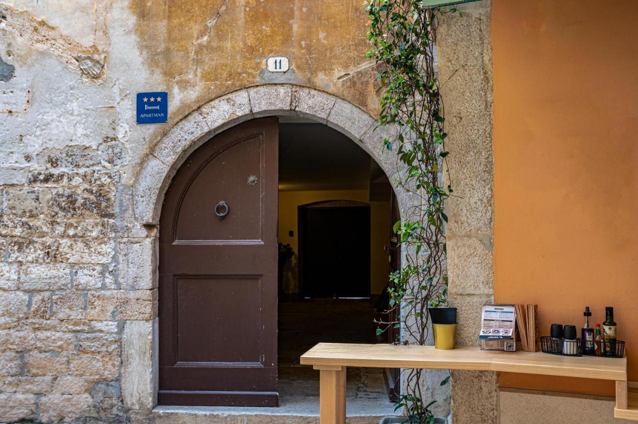 Studio App Dea In The Center Rovinj Kültér fotó