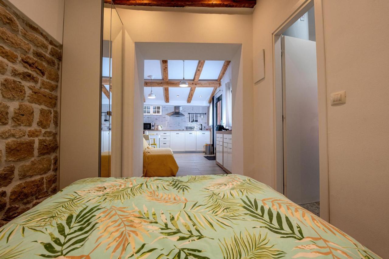 Studio App Dea In The Center Rovinj Kültér fotó
